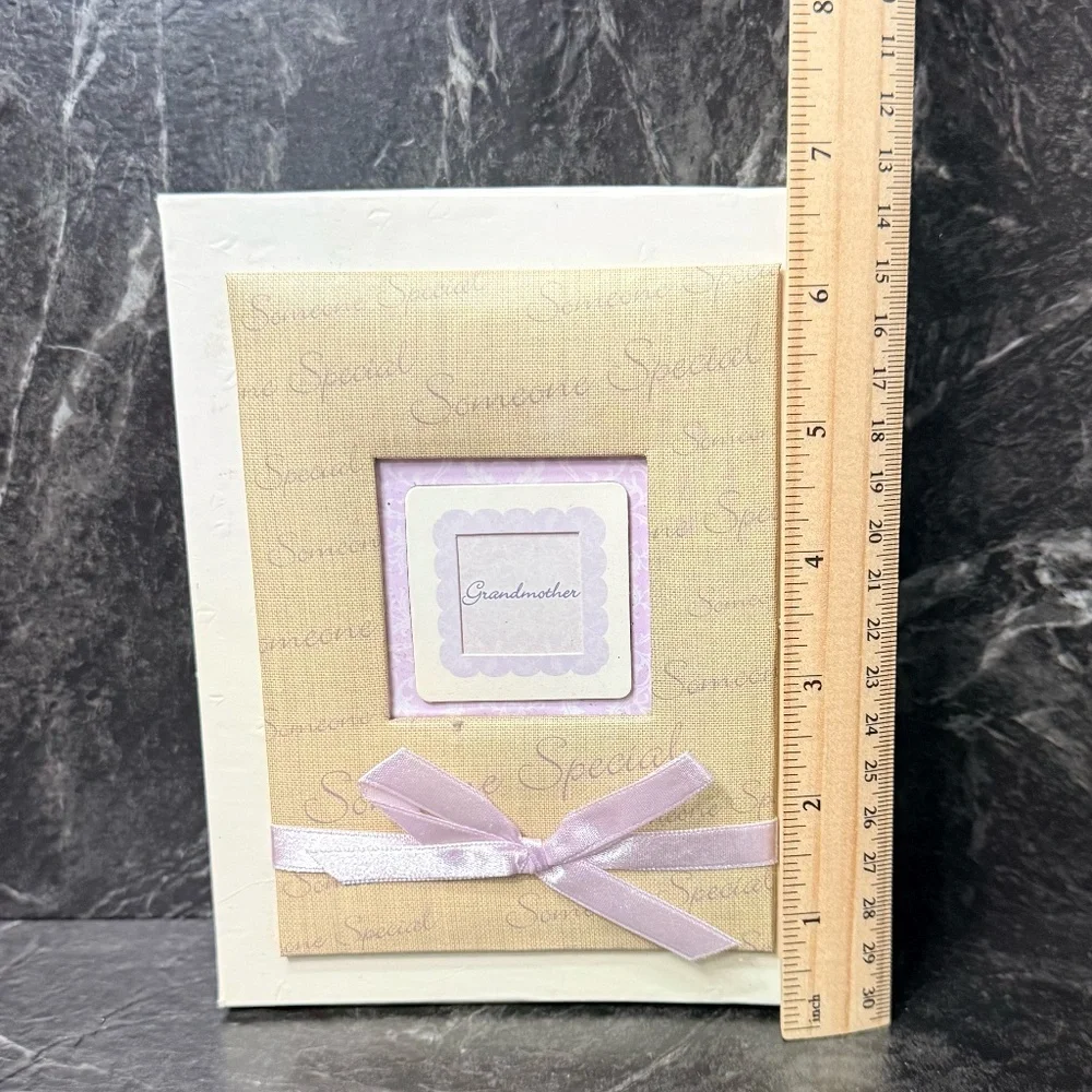 PAVILION GIFT COMPANY 2004 “Grandmother” Box with Angel Ornament